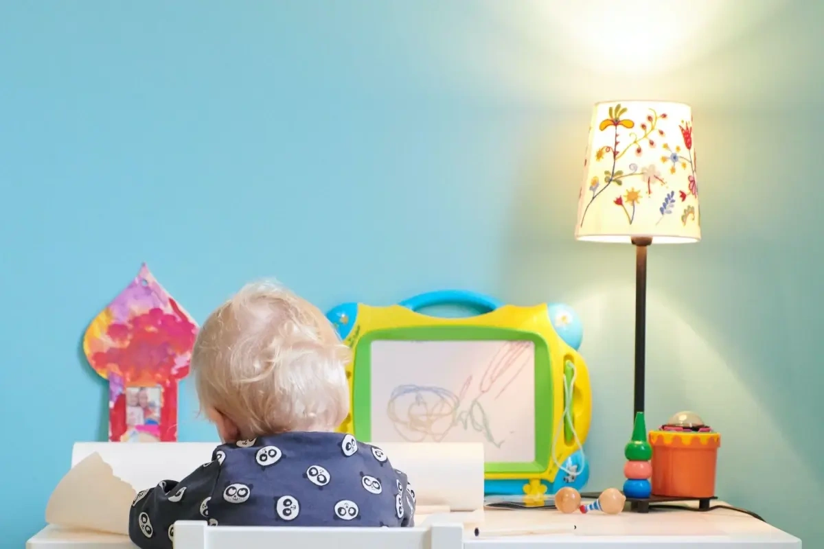 Sådan vælger du den rigtige lampe til dit barn - 3 ting du skal overveje